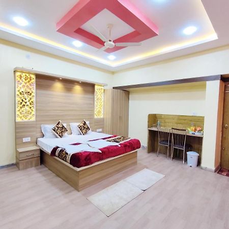 Hotel Family Inn Foreign Guest Only Aurangabad  Bagian luar foto