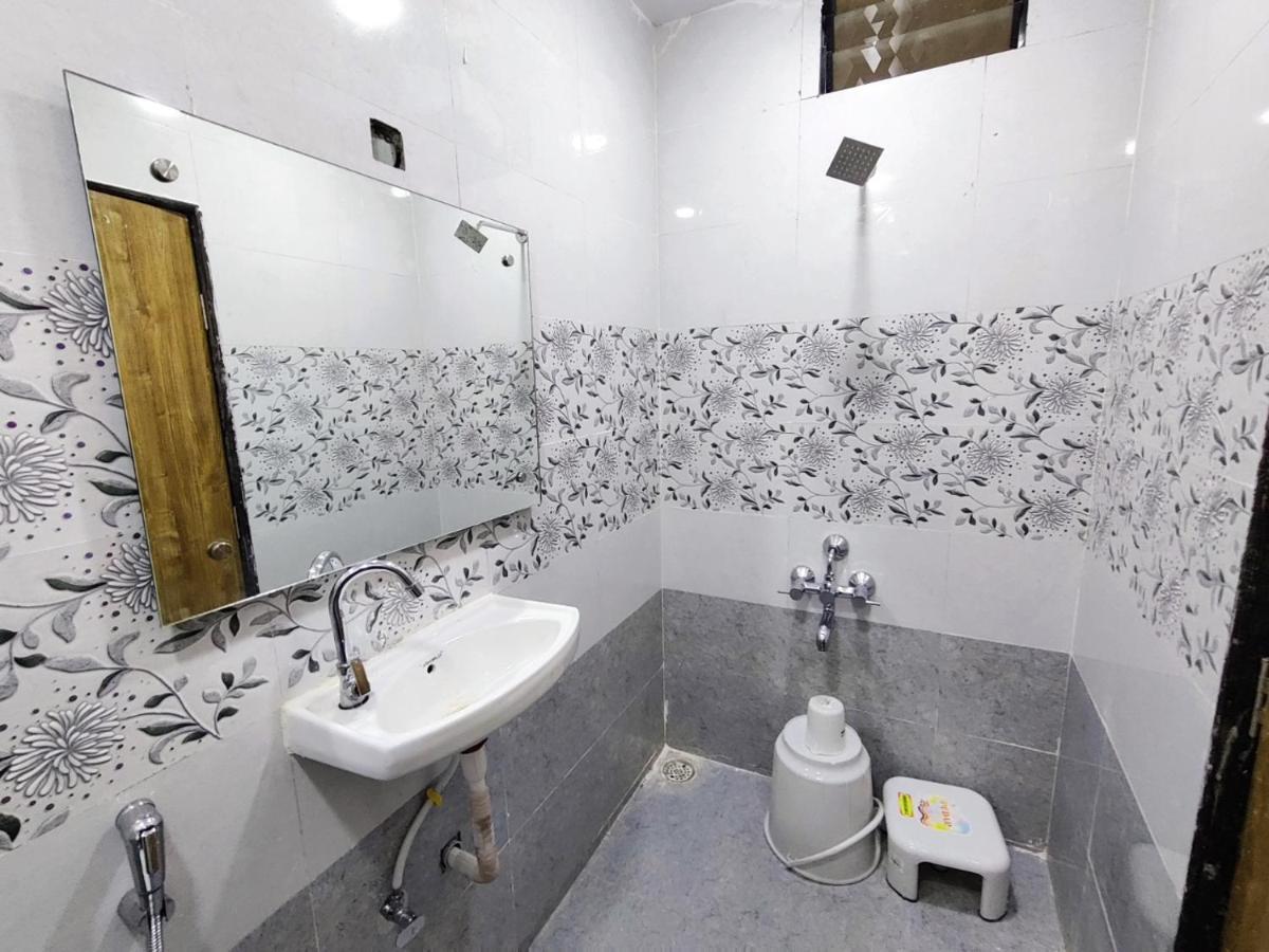 Hotel Family Inn Foreign Guest Only Aurangabad  Bagian luar foto